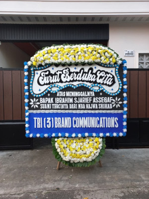Papan Bunga Duka di Remboken
